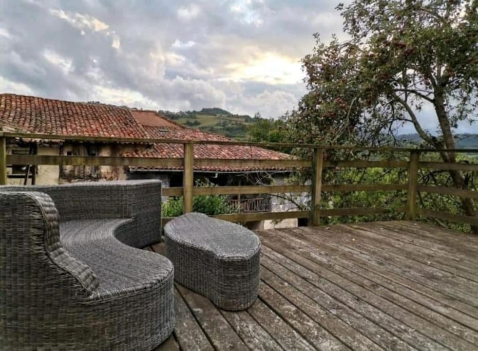 La Casina Roja - Santolaya De Cabranes Villa Arboleya Buitenkant foto
